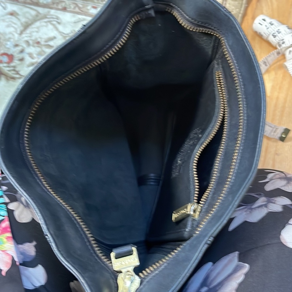 Coach Purse - Picture 10 of 12